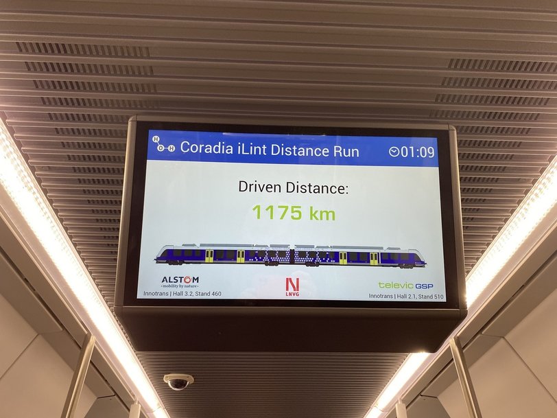 Alstoms Coradia iLint legt ohne Nachtanken seiner Wasserstofftanks eine Strecke von 1.175 km zurück